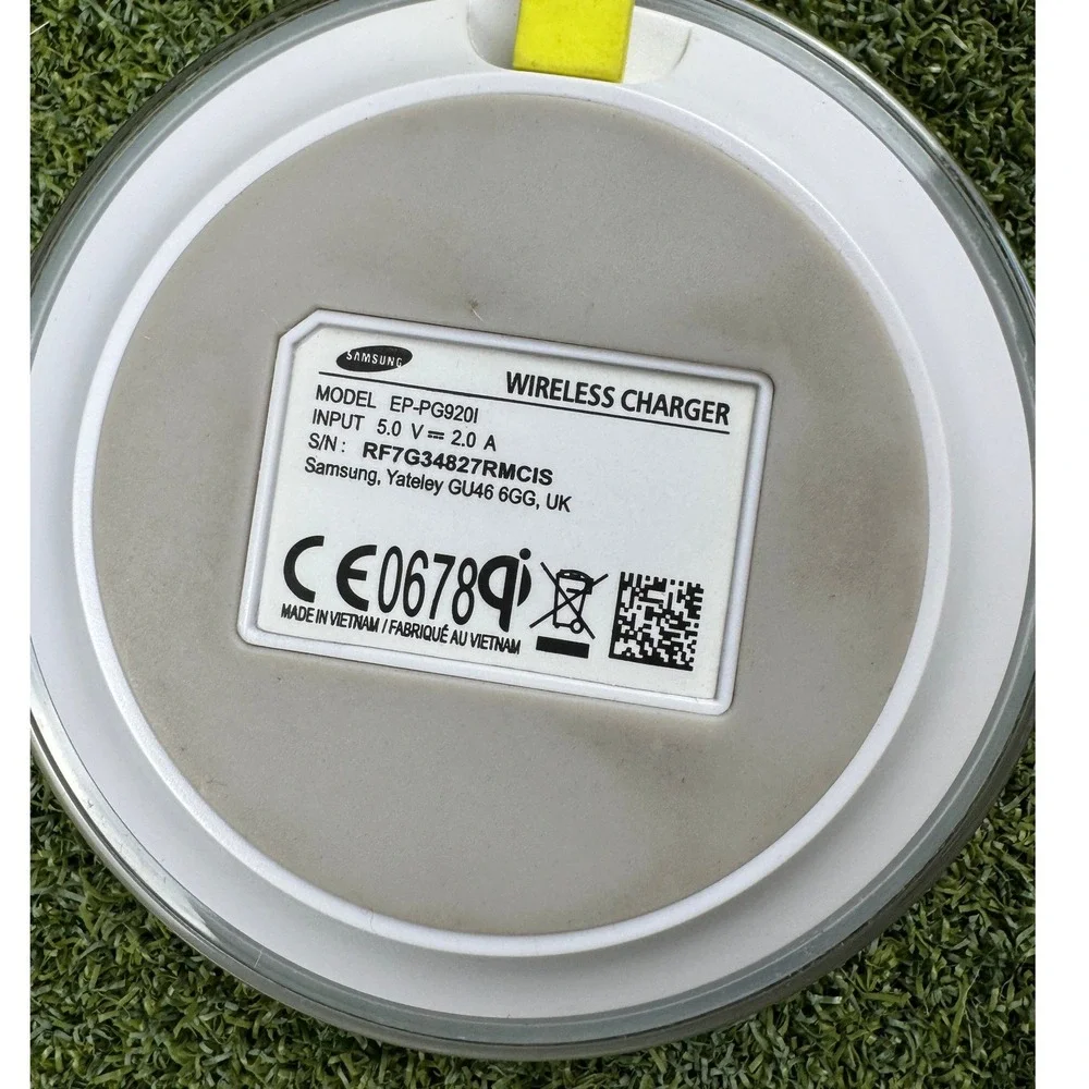 Samsung Wireless Charging Pad EP-PG920I Fast Charge‎ Qi USB White Round